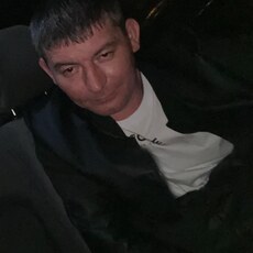 Михаил, 26