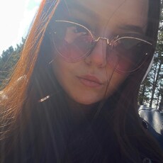 Валя, 26