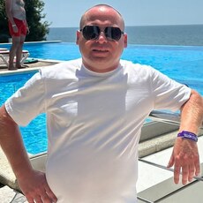 Дмитрий, 40