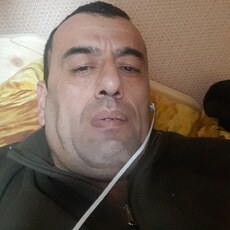 Гена, 46