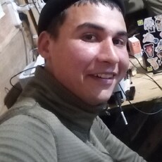 Кузьма, 28