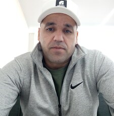 Виталя, 40