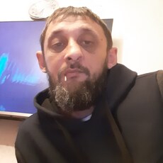 Денис, 40