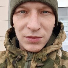 Даня, 35