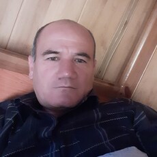 Владимир, 52