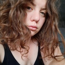 Мила, 22
