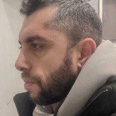 Максим, 37