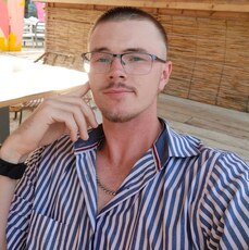 Гриша, 23