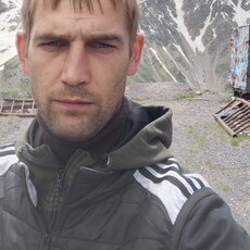 Богдан, 34