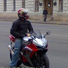 Лёня, 44