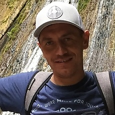 Владимир, 38